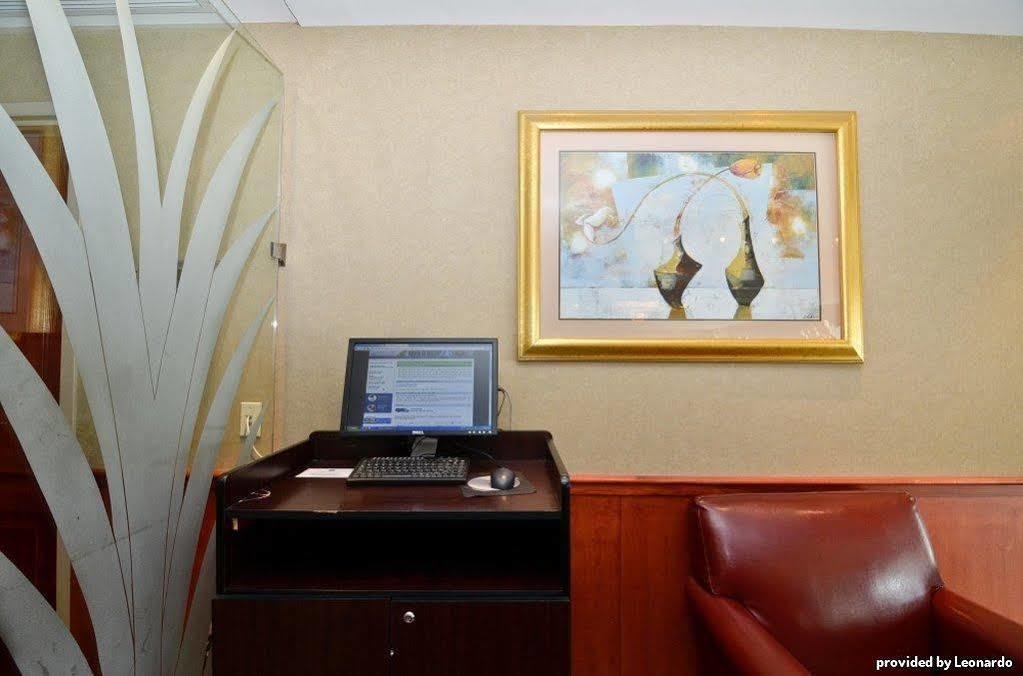 Western Queens Court Hotel Nova York
